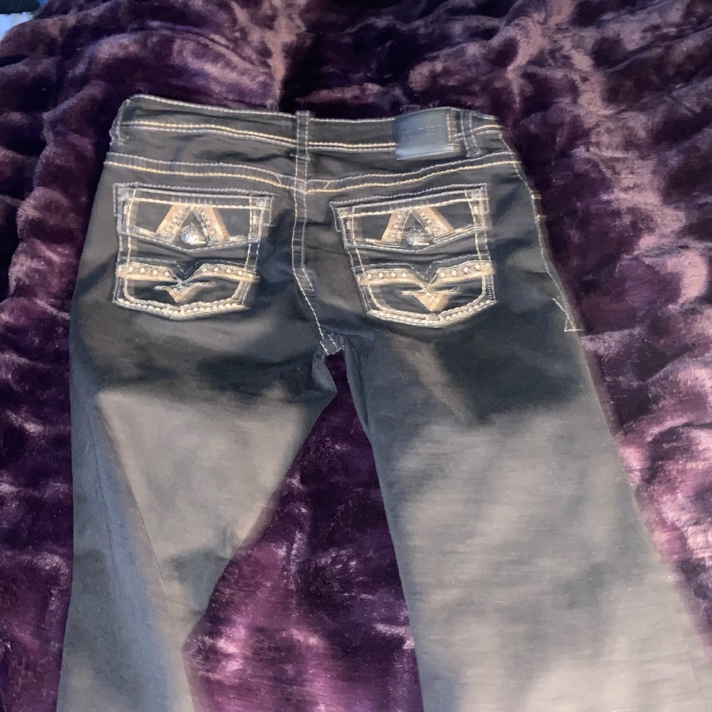 buckle jeans